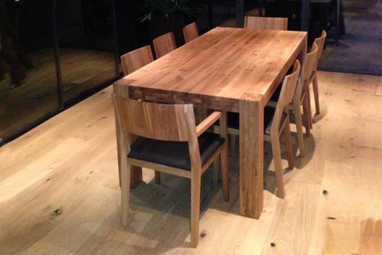 Ihr Esstisch nach Massivholz aus & Maß gefertigt konfigurieren - hochwertigem jetzt bestellen und